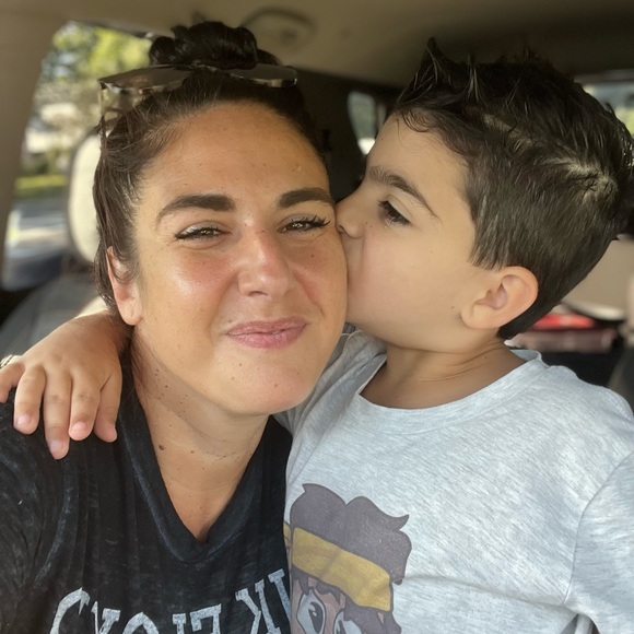 @NYITLNPRNCSS LIKE FOR WHEN I GO LIVE! - Picture 4 of 16